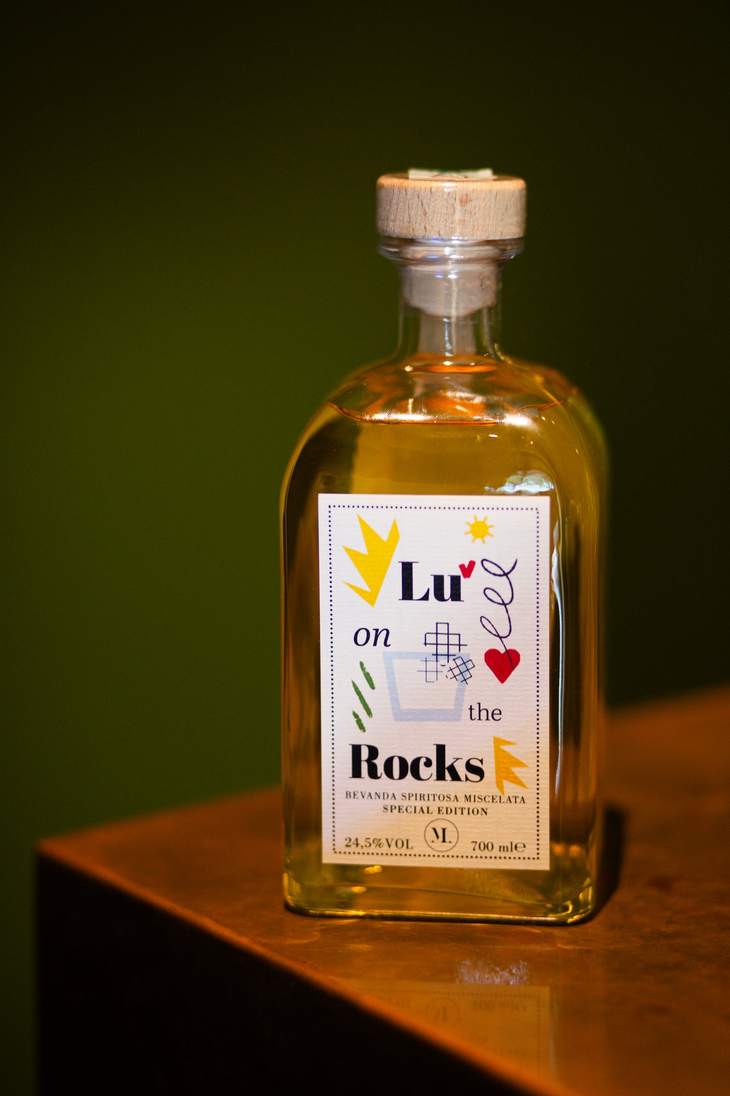 Luv On The Rocks - 700 ml