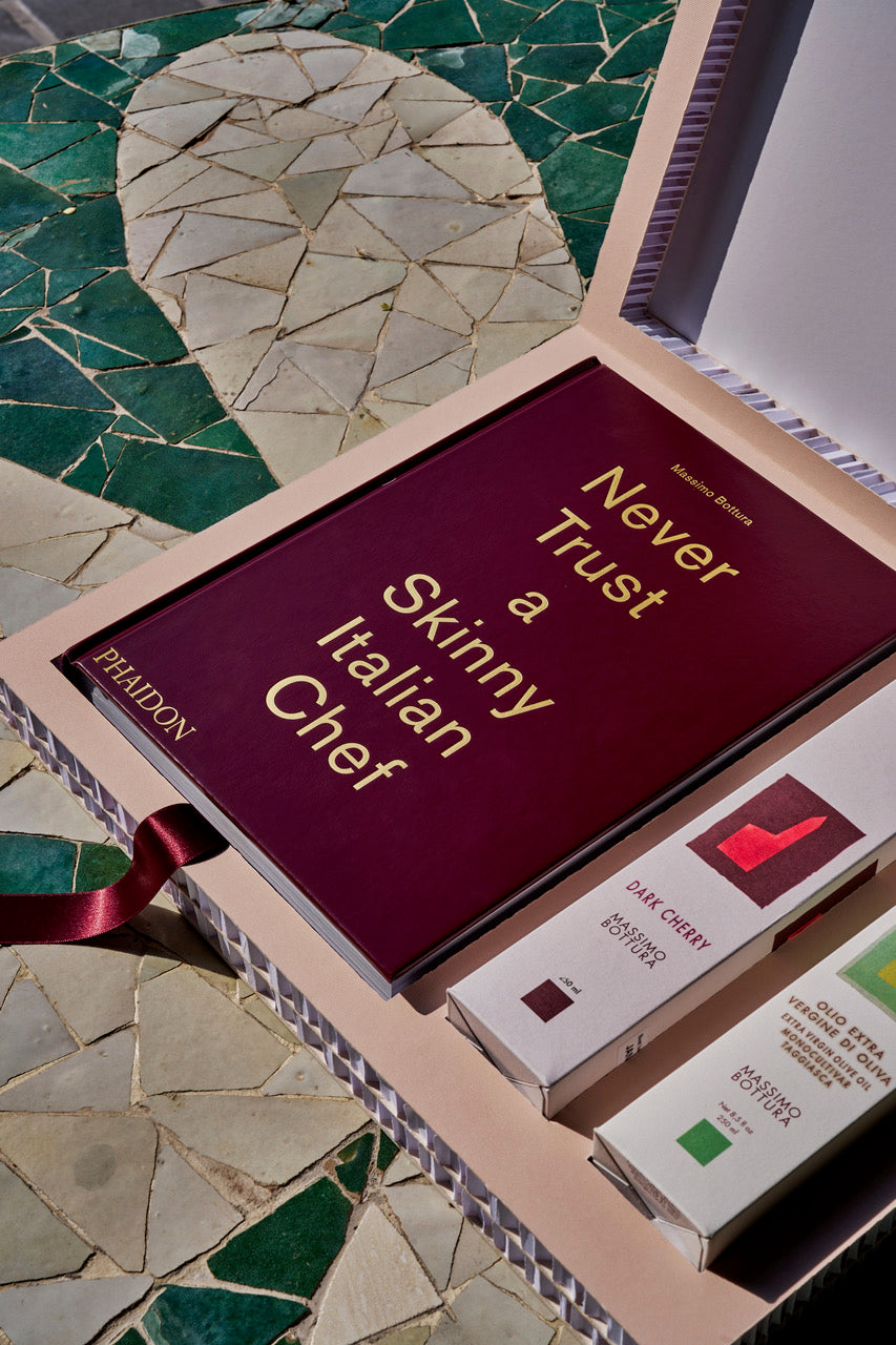 Limited Edition Bundle – NEVER TRUST A SKINNY ITALIAN CHEF by Massimo Bottura
